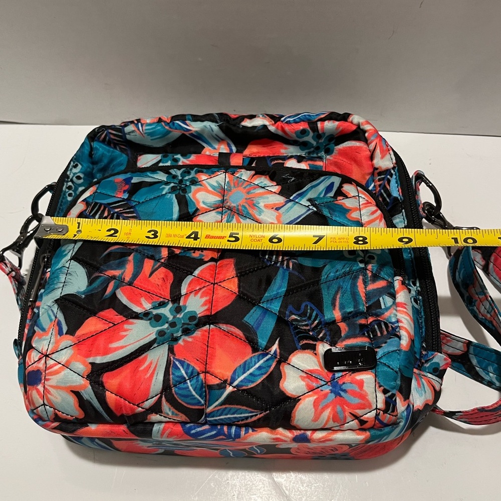 Lug Ranger Red and Blue Crossbody Bag with Adjustable Strap - Picture 15 of 16